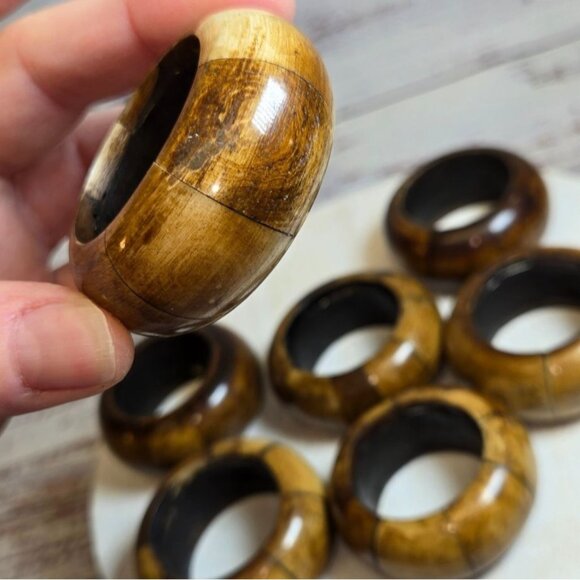 Vintage wood napkin ring holders set of 7 wooden dining decor Retro table settin - Picture 7 of 8